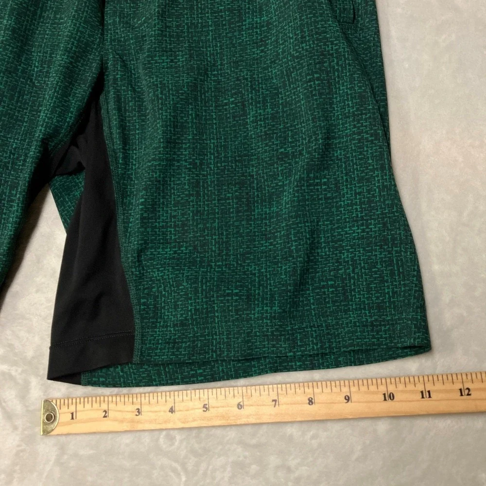 Lululemon Shorts Pace Breaker 9